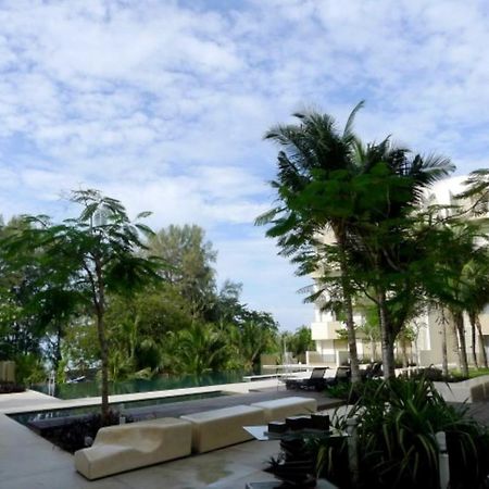By The Sea@ Cozy Beachfront Home Batu Ferringhi Exterior foto